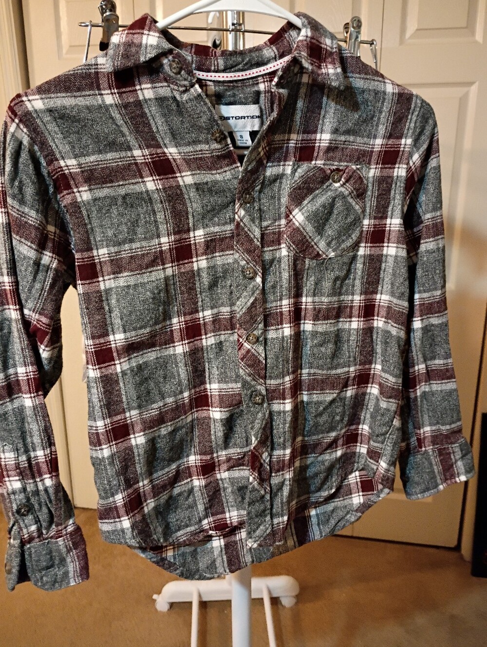 Distortions Gray & Maroon Plaid Button-Down Shirt